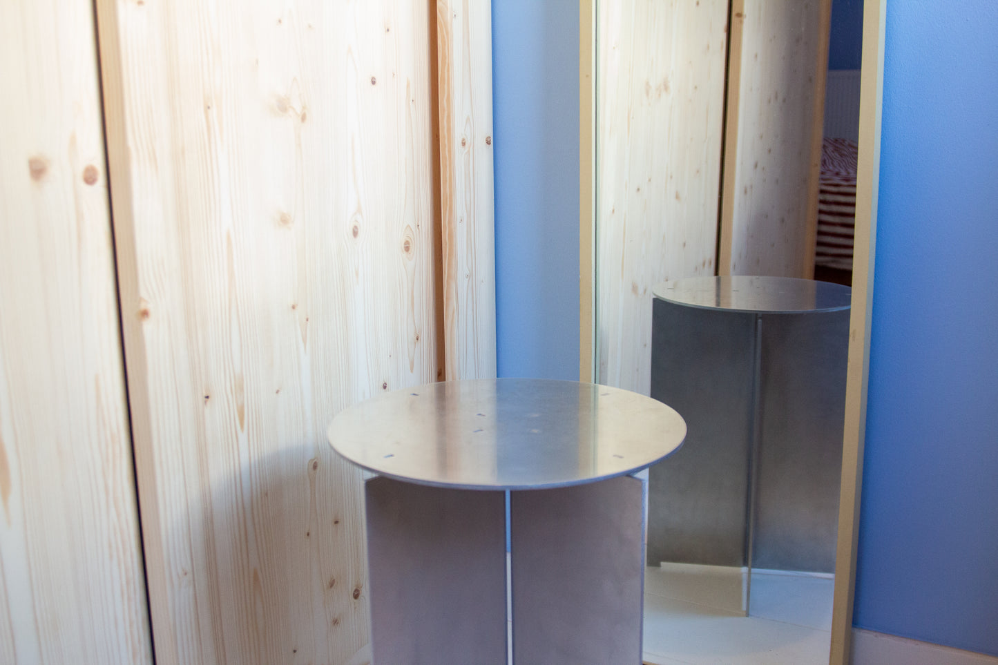 Fold side table PROTOTYPE